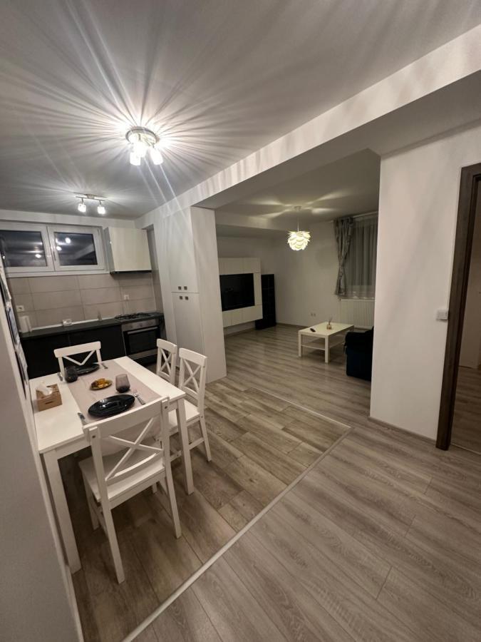 Hugo Residance Apartment Brasov Luaran gambar